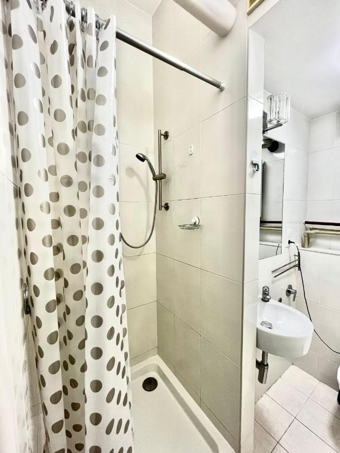 Bezagenta Rooms Centrum Βαρσοβία Εξωτερικό φωτογραφία