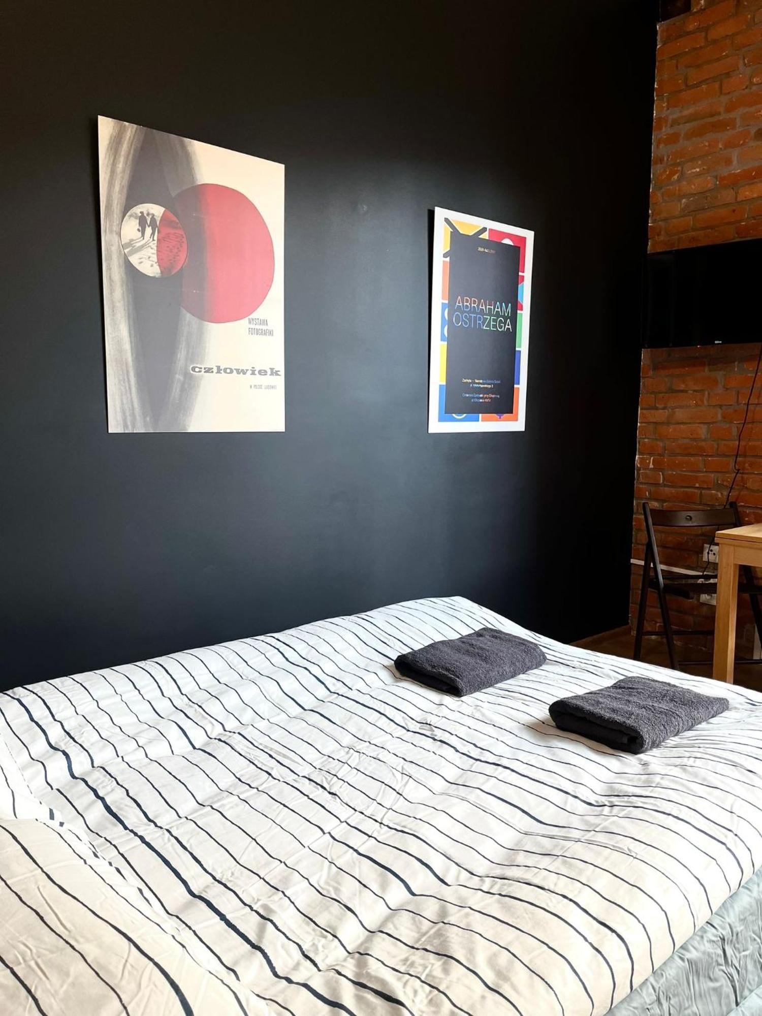 Bezagenta Rooms Centrum Βαρσοβία Δωμάτιο φωτογραφία