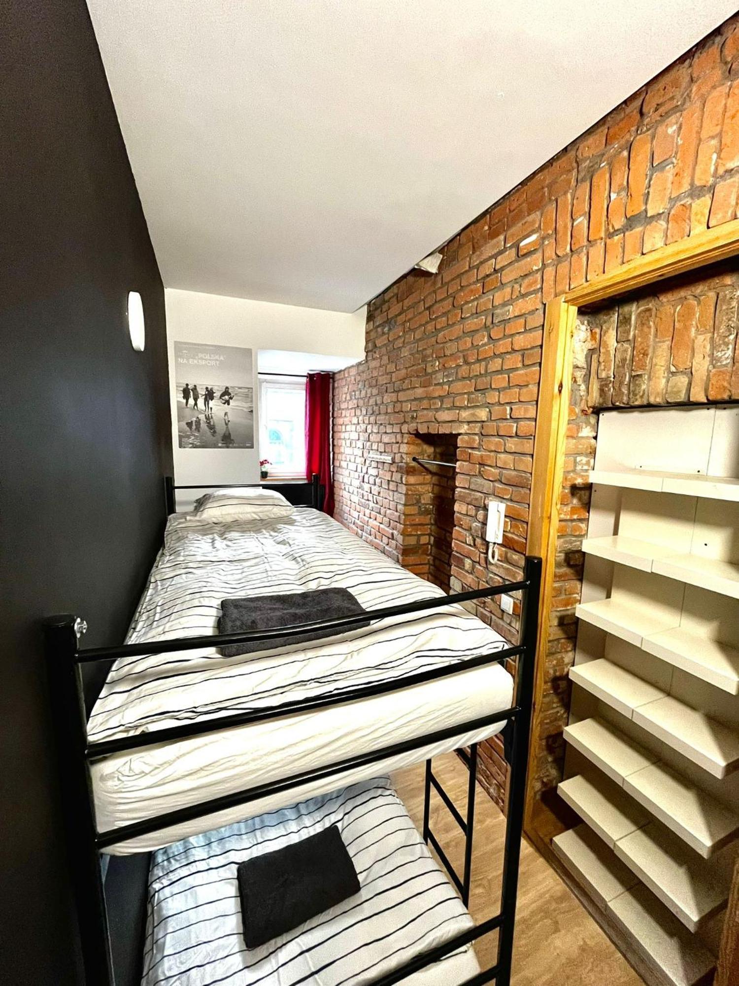 Bezagenta Rooms Centrum Βαρσοβία Δωμάτιο φωτογραφία